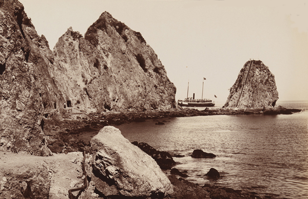 1902 photo of Sugar Loaf Catalina Island